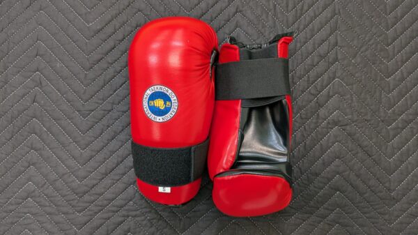 ITF Taekwondo Hand Protector - Image 3